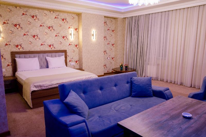 Royal Sapphire Hotel - Oda