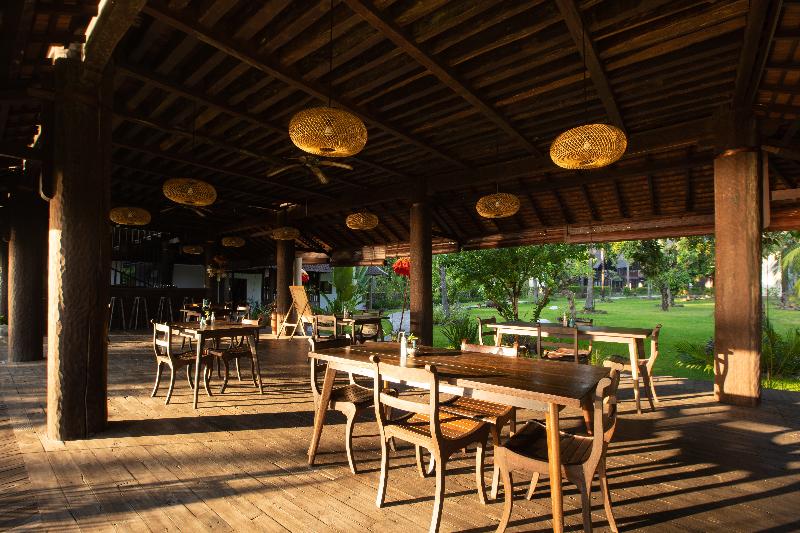 The Kirana Tembok Resort - Restoran