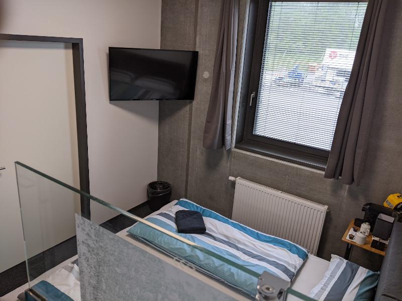 BUSINESS-MOTEL mit XL-PARKING - Oda