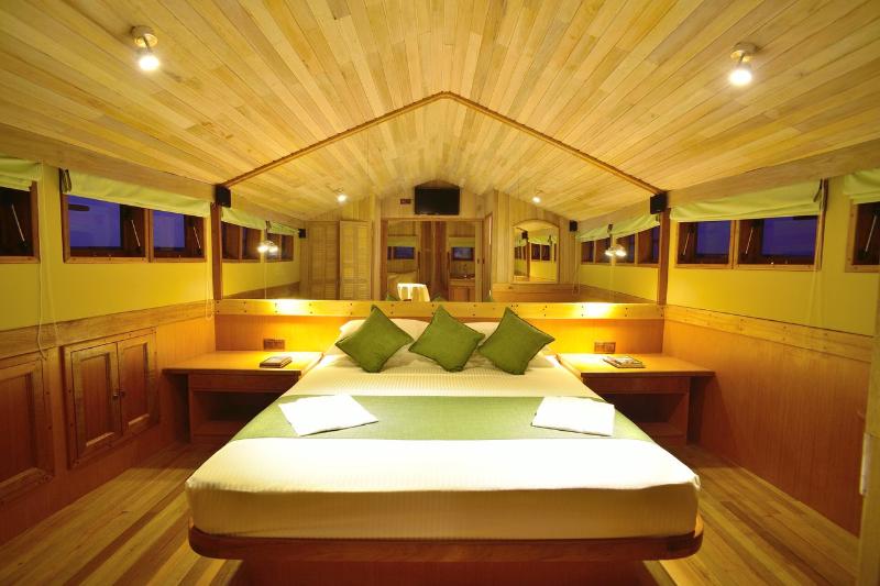 Safari Island Resort - Aktivite
