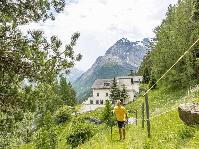 Waldhotel Fletschhorn - Genel