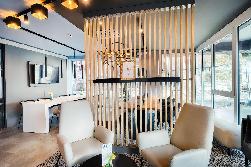 B&B Hotel Bochum-City - Lobi