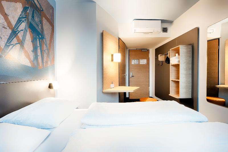 B&B Hotel Bochum-City - Oda