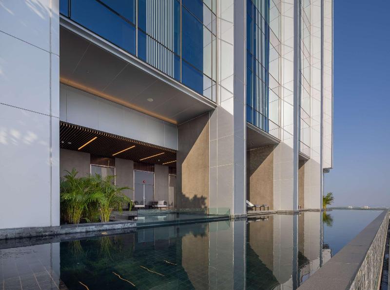 Eastin Grand Hotel Phayathai - Havuz