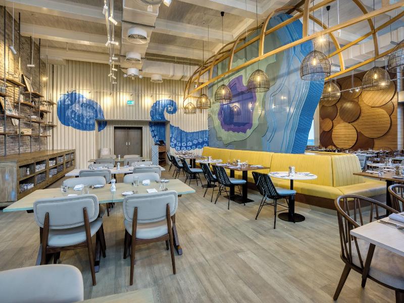 The First Collection At Jumeirah Village Circle - Restoran