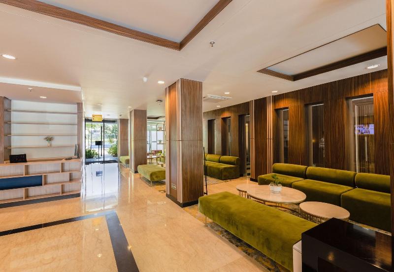 Next Hotel Yogyakarta - Lobi