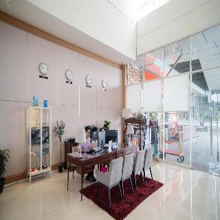 Swiss-Belcourt Serpong otel fotoğrafı