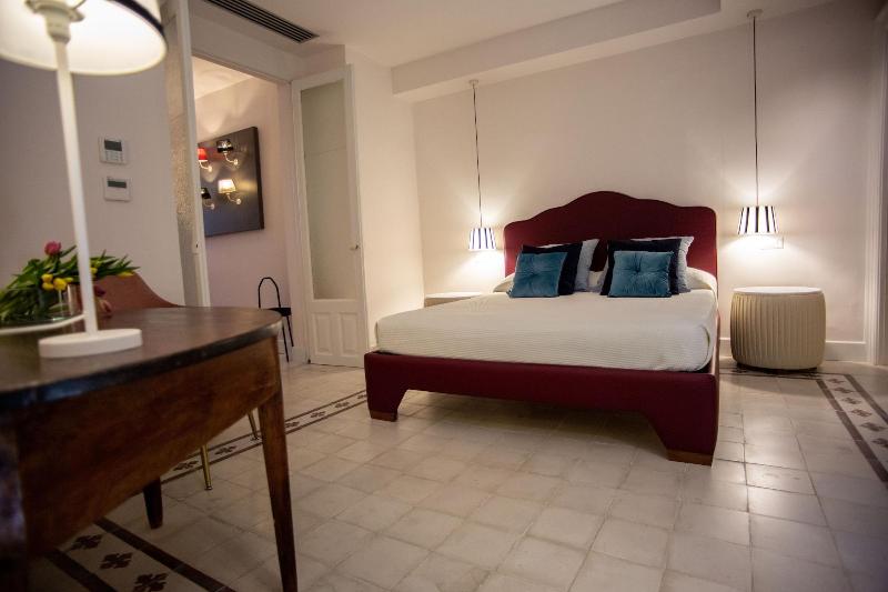 Suite 35 - Oda
