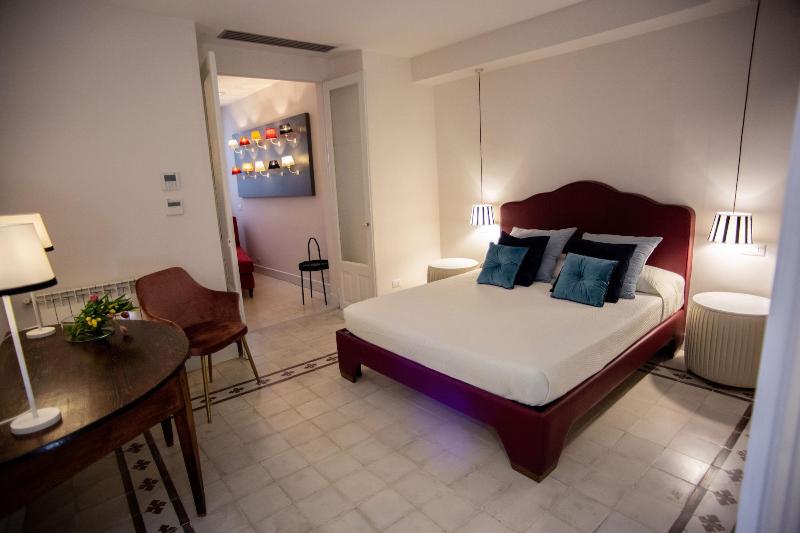 Suite 35 - Oda
