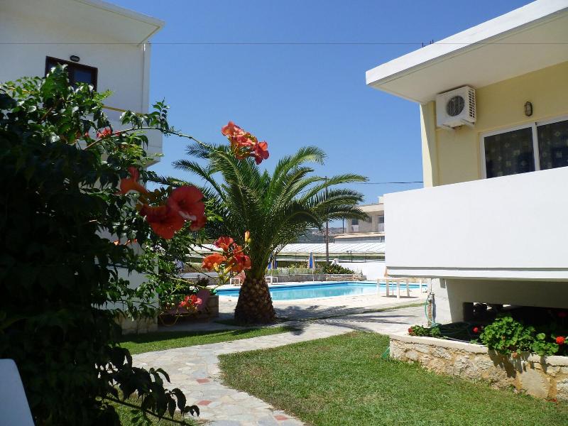 Karmi Studios & Apartments - Genel