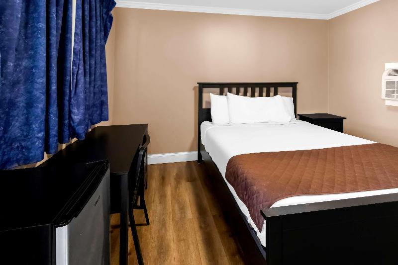 Americas Best Value Inn Avenel Woodbridge - Oda