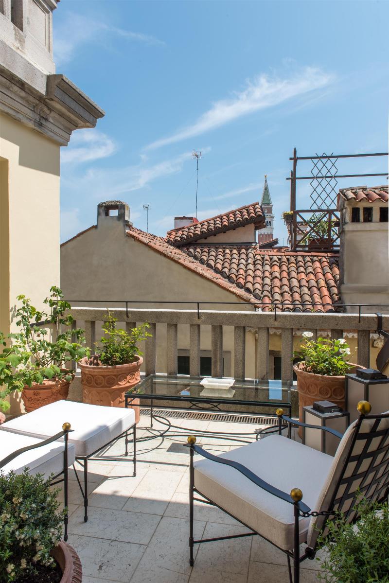 Nolinski Venezia - Oda