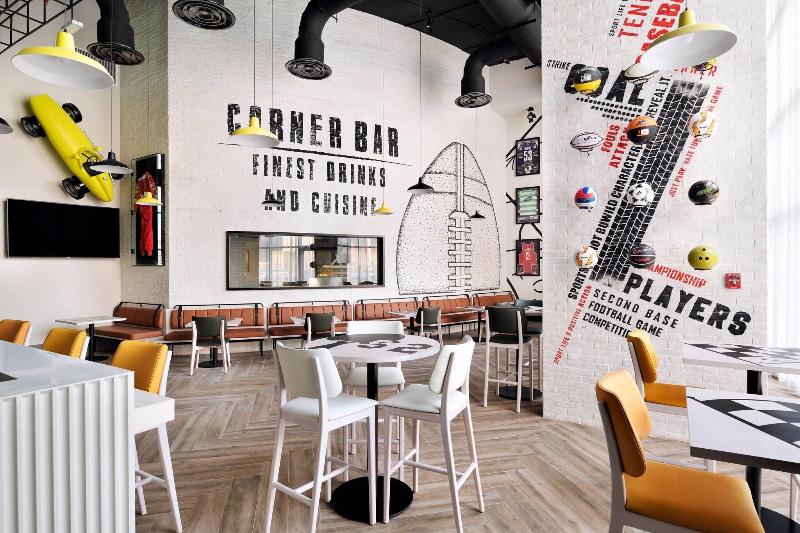 Courtyard By Marriott World Trade Centre Dubai - Bar