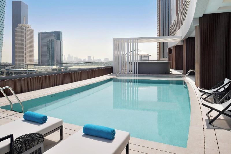 Courtyard By Marriott World Trade Centre Dubai - Havuz