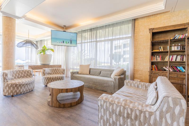 Vila Baleira Suites - Lobi
