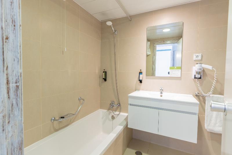 Vila Baleira Suites - Oda