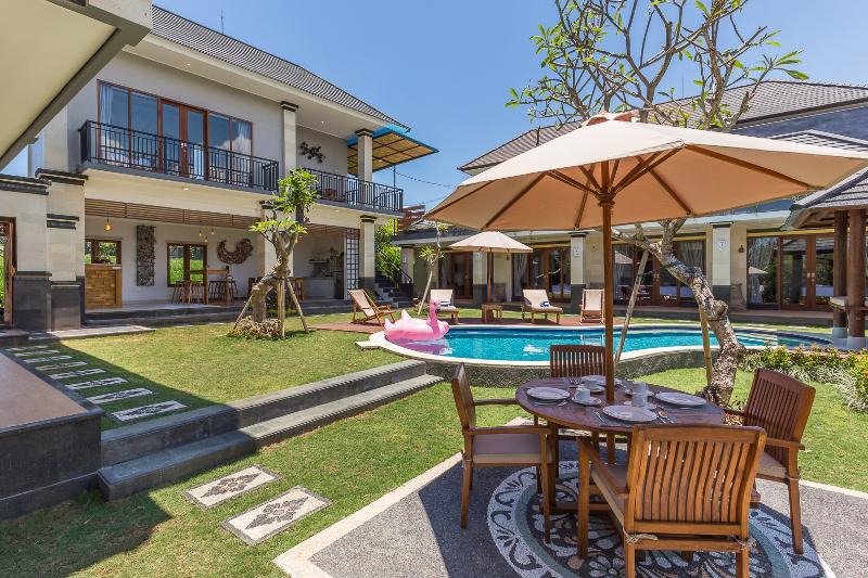 Ayuna Suites Canggu By Zuzu - Genel