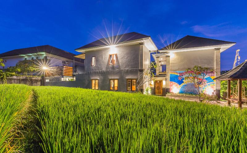 Ayuna Suites Canggu By Zuzu - Genel