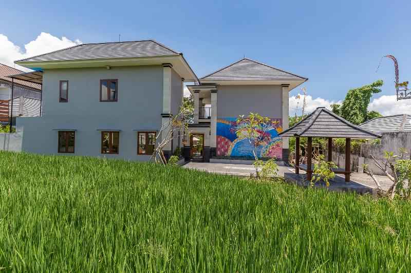Ayuna Suites Canggu By Zuzu - Genel