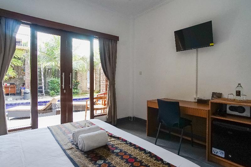 D'Meten Guest House Canggu By Zuzu - Oda