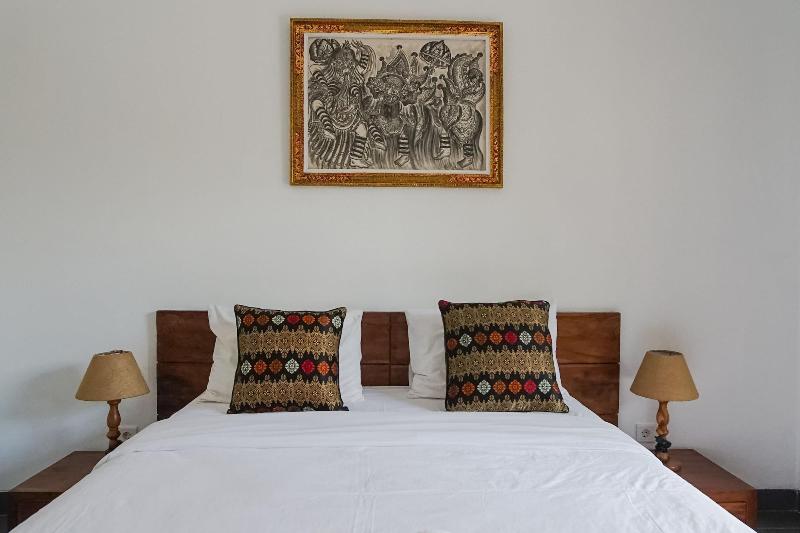 D'Meten Guest House Canggu By Zuzu - Oda