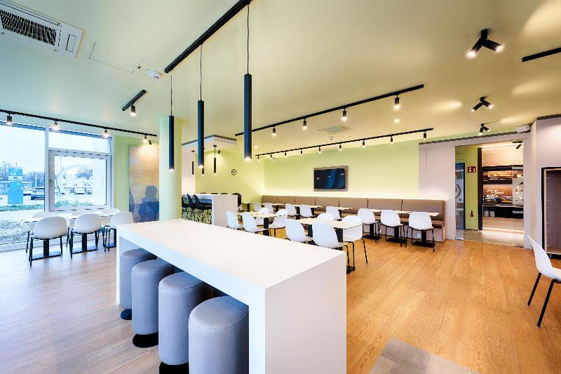 B&B Hotel Kehl - Oda