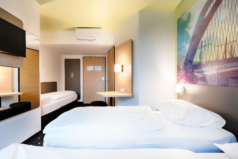 B&B Hotel Kehl - Oda