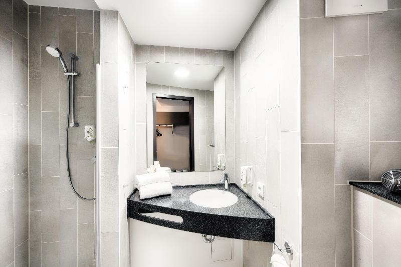 B&B Hotel Kehl - Oda
