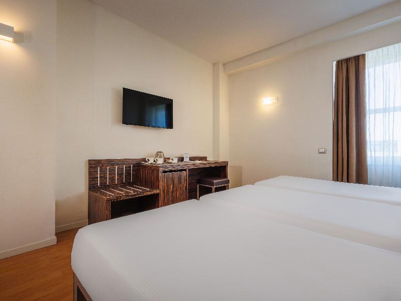 iH Hotels Milano Centrale - Oda