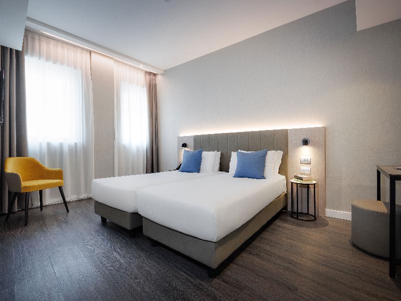 iH Hotels Milano Centrale - Oda