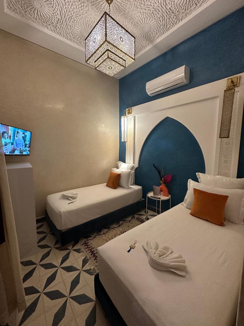 Riad Marrakech Doors - Oda
