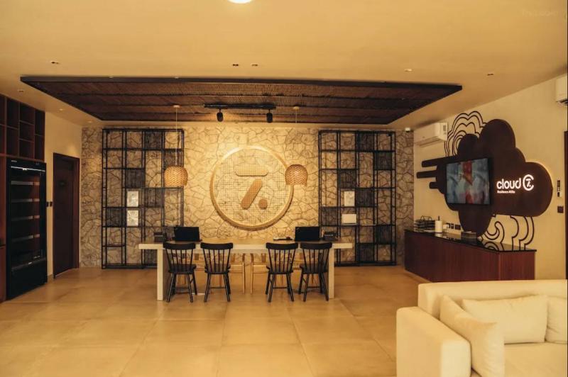 Cloud7 Alula Residences - Lobi