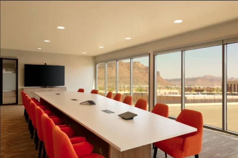 Cloud7 Alula Residences - Toplantı