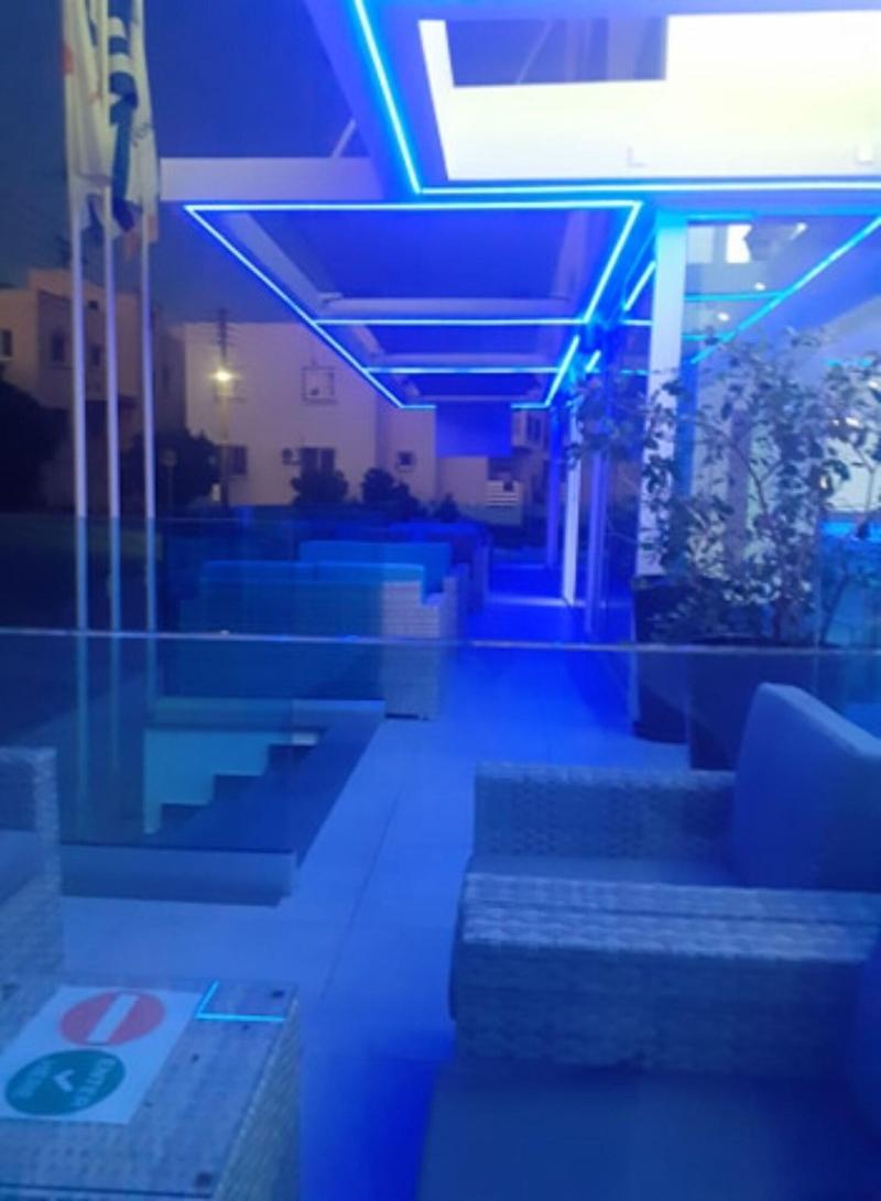 Sunny Blue Hotel - Lobi
