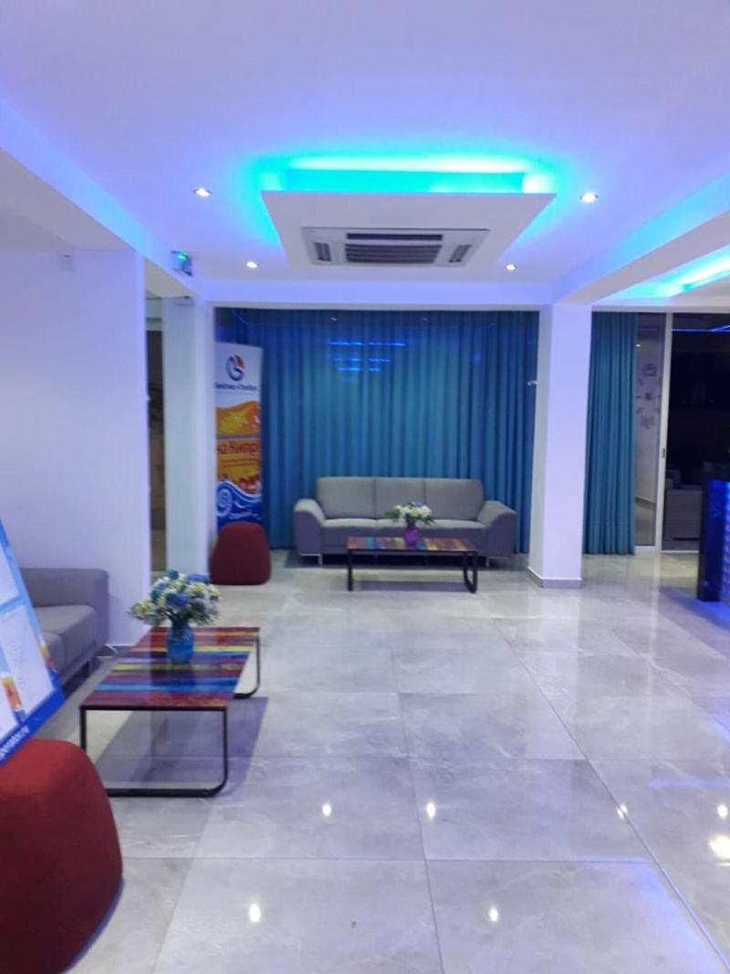 Sunny Blue Hotel - Lobi