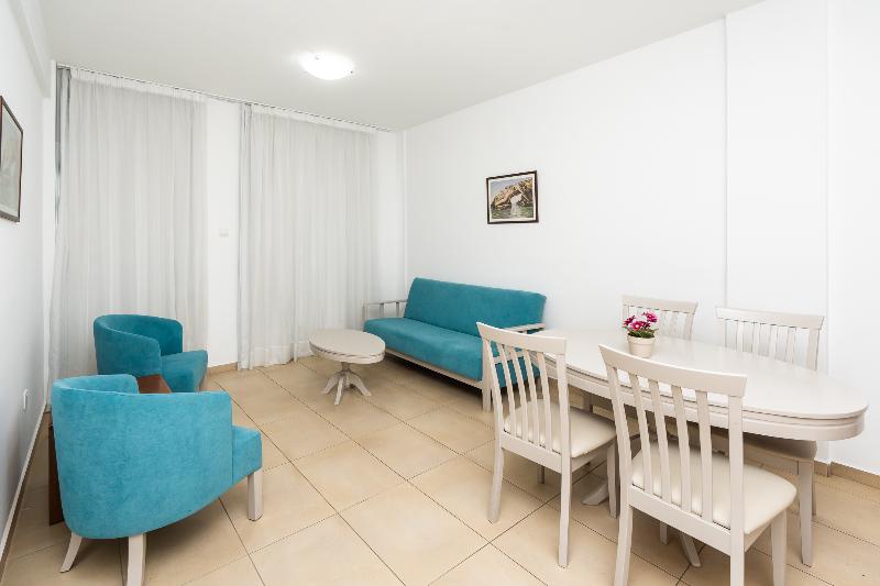 Flora Hotel Apartment - Genel