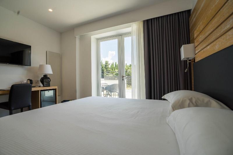 Pm Hotel - Oda