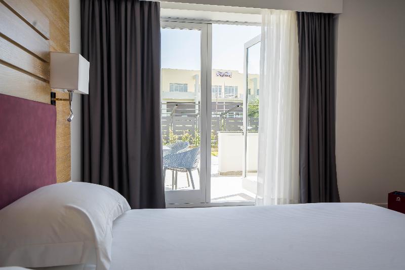 Pm Hotel - Oda