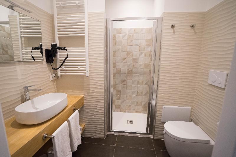 Pm Hotel - Oda
