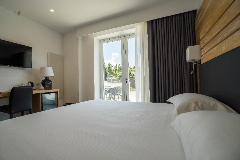 Pm Hotel - Oda