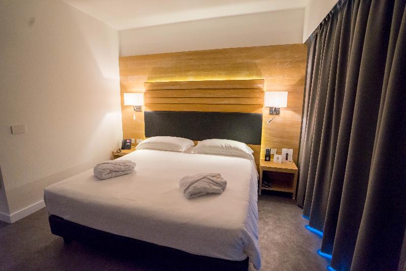 Pm Hotel - Oda