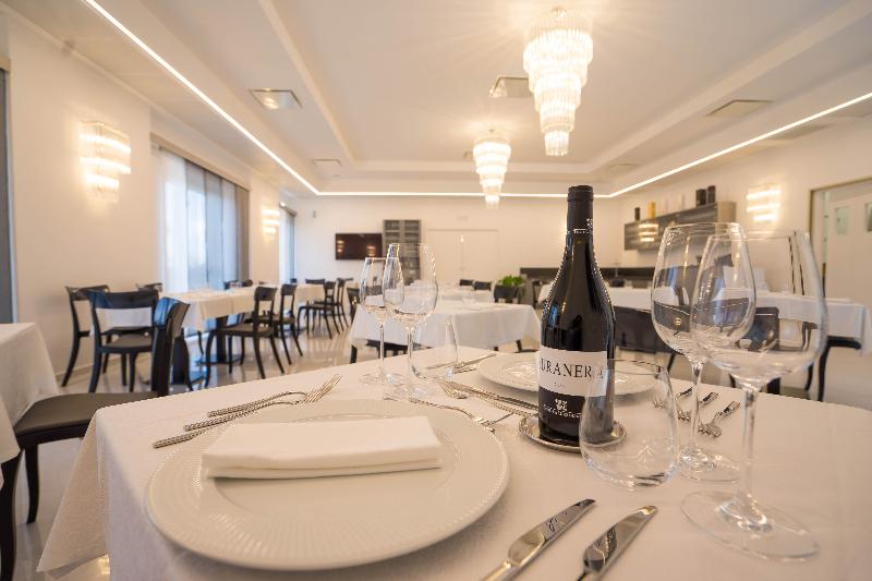 Pm Hotel - Restoran