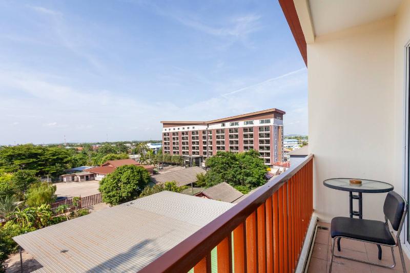 CK Resort Pattaya - Teras