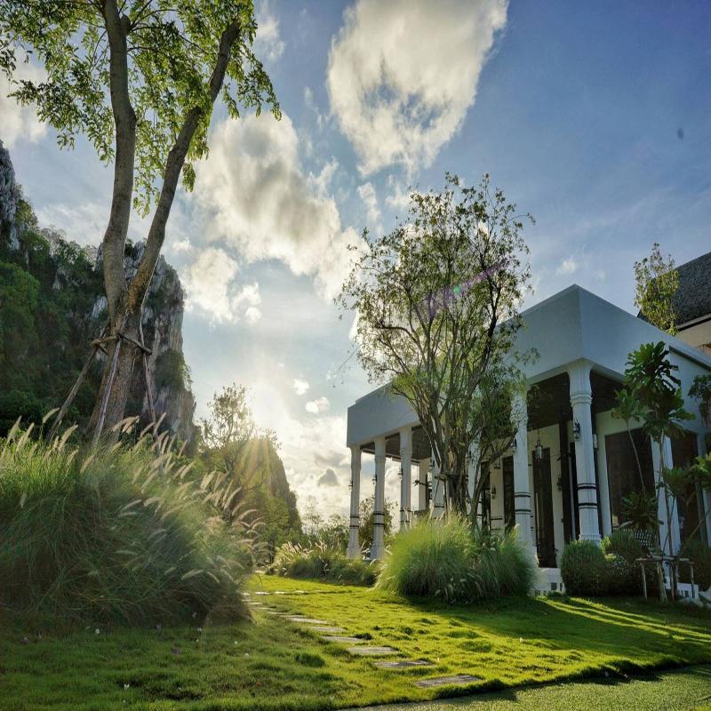 The Soul Resort - Genel