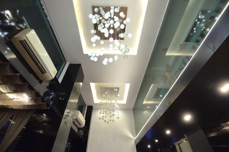 De Lux Bangkok Hotel - Lobi