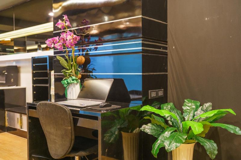 De Lux Bangkok Hotel - Lobi