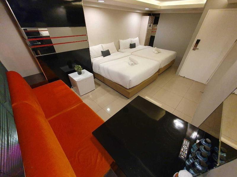 De Lux Bangkok Hotel - Oda