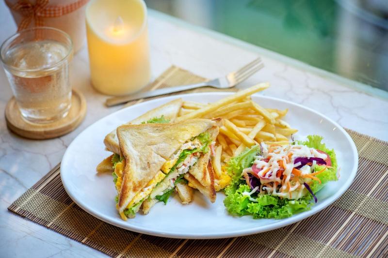 De Lux Bangkok Hotel - Restoran
