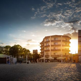 Bueno Mamaia