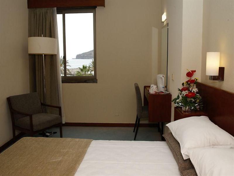 Flag Hotel Madeira - Ribeira-Brava - Oda